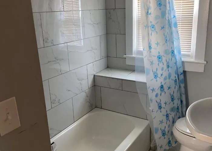 208 3 1st Floor Unit Apartamento